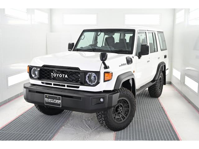 ランドクルーザー70 2.8 AX ディーゼル 4WD
