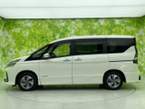 セレナ 1.2 e-POWER ハイウェイスターV 