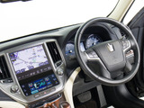 ★使いやすさや安全性を追求したステアリング周り!高級車ゆえにスイッチ類が多いのも特徴ですね!考え尽くされた配置ですぐに使いこなす事が出来ますのでご安心下さい!是非、体感してみて下さい!!