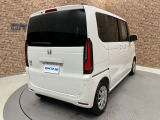 ■充実のアフターサービス■ 車の販売はもちろん、自社整備工場・自社鈑金工場・オイル交換&点検専門店舗を完備しておりますので納車後もお客様のカーライフをトータルでサポートいたします。