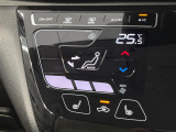 【オートエアコン】一度お好みの温度に設定すれば、車内の温度を検知し風量や温度を自動で調整。暑い&hellip;寒い&hellip;と何度もスイッチ操作をする必要はありません。快適な車内空間には必須の機能ですね♪