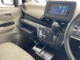 【 オートエアコン 】車内温度を感知して自動で温度調整をしてくれるのでいつでも快適な車内空間を創り上げます!