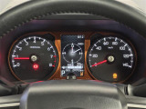 【メーターまわり】ドライバーから見やすい位置にあって安全運転に寄与します。マルチインフォメーションディスプレイでは、クルマに関する情報の確認はもちろん、各種安全機能・装備のON/OFFも設定可能。