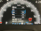 パーキングサポートブレーキ付きで駐車時の接触リスクを軽減してくれます。