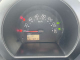 整備スタッフは国家資格を持つプロの整備士です。車検の受入/中間/完成検査と保安基準発行のすべても自社で行います。