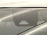 【トヨタセーフティセンス】走行中に前方の車両等を認識し、衝突しそうな時は警報とブレーキで衝突回避と被害軽減をアシスト。より安全にドライブをお楽しみいただけます。