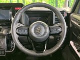 【純正革巻きステアリング】上質な革を使用することで、手にしっかり馴染みとても運転しやすいハンドルです♪