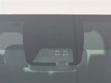 サポカーは、高齢運転者を含めたすべてのドライバーによる交通事故の発生防止・被害軽減対策の一環として、国が推奨する新しい自動車安全コンセプトです。詳しくは販売店スタッフまでおたずねください。