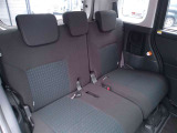 ゆとりある広々とした車内空間は、ドライブを始め買い物やレジャーなど、幅広く活躍します。一人でもみんなとでもお出かけを楽しみましょう!