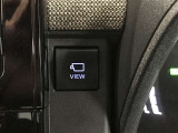 パノラミックビューモニター付きです。車両を上から見たような映像をディスプレイオーディオ画面に表示。運転席からの目視だけでは見にくい、車両周辺の状況をリアルタイムでしっかり確認できます。