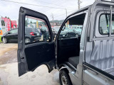 代車が必要なお客様へは、お貸し出しも可能ですのでお気軽にご相談ください♪