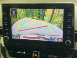 【バックカメラ】駐車時に後方がリアルタイム映像で確認できます。大型商業施設や立体駐車場での駐車時や、夜間のバック時に大活躍!運転スキルに関わらず、今や必須となった装備のひとつです!