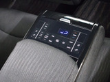 使いやすさや安全性を追求したステアリング周り!高級車ゆえにスイッチ類が多いのも特徴ですね!考え尽くされた配置ですぐに使いこなす事が出来ますのでご安心下さい!是非、体感してみて下さい!!