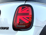 ★お車のお見積りと合わせましてMINI自動車保険のお見積もご用意できます。MINIオーナー様へ向けたMINIディーラーだけの特典がございますMINI自動車保険につきましてもお気軽にご相談下さい。