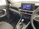 【 オートエアコン 】車内温度を感知して自動で温度調整をしてくれるのでいつでも快適な車内空間を創り上げます!
