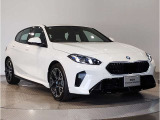 BMW認定中古車は第三者品質評価制度も採用しております。AIS方式による車両品質評価制度も導入し公平な車両コンデション評価を行うことにより車両品質の透明性を高めると同時に更なる信頼と安心をお届けします