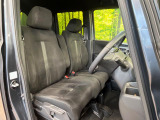運転席シート廻りは使用感も少なく、良好な状態となっています。丁寧に使われていたことがよくわかりますね。