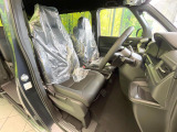 もちろん車内はキレイです♪よりクリーンな状態をキープしたいお客様には『ナノゾーンコート』がおすすめ!新型コロナウイルス対策や、除菌・消臭に効果を発揮し多くの方にご好評いただいております。