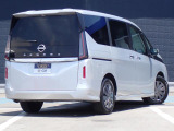 オリックス認定中古車は御納車前に全車12または24ヶ月月点検を実施しオイル、エレメント、全ワイパーゴム、エアコンフィルターは無条件で新品に交換致します。安心の充実整備です。
