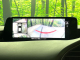 【360&deg;ビューモニター】専用のカメラにより、上から見下ろしたような視点で360度クルマの周囲を確認することができます☆死角部分も確認しやすく、狭い場所での切り返しや駐車もスムーズに行えます。