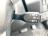 【クルーズコントロール】高速道路もラクラク走行。アクセルを離しても一定速度で走行ができ、長距離運転時の負担を軽減!加速・減速も簡単なスイッチ操作で調整できます。