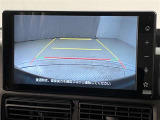 いまや必須装備「ナビゲーション」搭載!知らない場所にスイスイッとドライブ。もう、これなしではハンドルを握れませんね!でも運転中の操作は危険ですのでご注意ですね☆