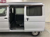 納車後は、無料1か月点検も行っております。実際に乗ってみて、気になることがあればお申しつけください。