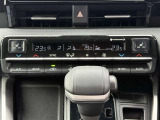 嬉しいオートエアコン装備です!1年中快適な室内に!車内温度を設定すると、風量を自動で調節してくれます♪