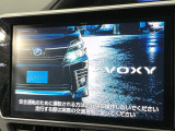 【純正10インチナビ】人気の純正ナビを装備。オーディオ機能も充実しており、Bluetooth接続すればお持ちのスマホやMP3プレイヤーの音楽を再生可能!毎日の運転がさらに楽しくなります!!