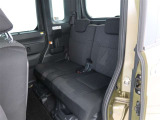 ゆとりある広々とした車内空間は、ドライブを始め買い物やレジャーなど、幅広く活躍します。一人でもみんなとでもお出かけを楽しみましょう!