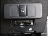 【車屋】として、長く車業界に従事した経験豊富なスタッフが在籍しております。