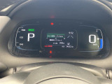 【スピードメーター】メーターがシンプルで見やすく運転しやすいですね!