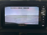 バックモニター付き。 車両後方の映像が画面に表示されるので、車庫入れが苦手な人も安心です。ただし、目視確認もお忘れなくお願いいたします。