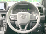 【ステアリングスイッチ】運転中、前方から目線をそらすことなく、オーディオ等の操作が可能な便利機能!安心&快適なドライブを演出してくれます♪