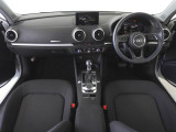 新型の車種から、お求めやすいモデルまで幅広く取り扱っております。