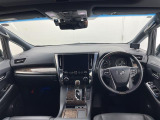 アルファード ハイブリッド 2.5 エグゼクティブ ラウンジ S E-Four 4WD 本革シート