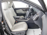 快適エアシート&シートヒーターを装備しています!高級車ならではの装備です!シートが暖まる機能!シートから冷風が出る機能!どちらも付いています!!寒い冬も、暑い夏も快適にご乗車頂けます!!