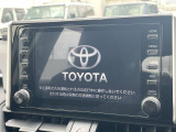 【8インチ ディスプレイオーディオ】大画面のディスプレイはAppleCarPlayやAndroidAutoが利用可能。大きな画面でスマホナビアプリ等が利用いただけます♪