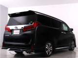 当店では、厳選された車両のみ展示しております。アルファード・ヴェルファイアに特化した専門店ならではの豊富な在庫の中から、お気に入りの一台をお探しください!