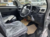 視界良好&操作性も良く、快適な運転席!長時間ドライブも疲れにくく、快適な運転をサポート♪☆詳しくは無料通話0078-6003-827541 相模原ICすぐ