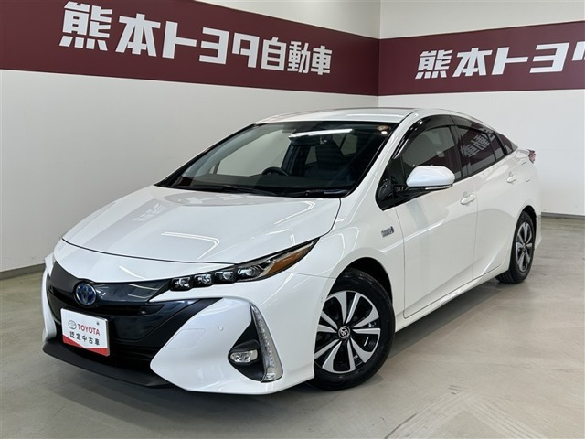 トヨタ プリウスPHV 