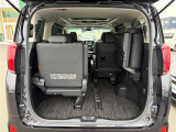 【ラゲッジスペース】展示車両のシートアレンジなど実際にお使いになるシチュエーションを想像しながらご覧いただけます♪