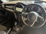 ◆LIBERALAは、輸入車選びの新たなスタイルを提案するインポート・セレクト・ブランドです。オーナー様となる方がクルマから直接感じる感性を第一にした、最良の一台との出会いをコーディネートいたします。