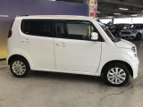 エンジンルーム、室内、クリーニング済みです。厳選したお車を屋内展示場にて展示中☆車両品質には自信がございます!ぜひ一度ご来店ください!!