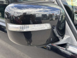 ドアミラーウインカーが付いていますので、周囲の歩行者やほかの車両から確認しやすいです。