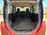 普段のお買い物や通勤、送迎等に十分な荷室スペースを確保しております。セカンドシートを倒すと、大きな荷物の積載も可能です♪