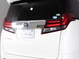 ★展示前点検実施★特殊な機材も用いて、全車点検を実施しております!