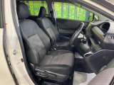運転席シート廻りは使用感も少なく、良好な状態となっています。前オーナー様が丁寧に使っていたことがよくわかりますね。