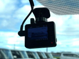 【ドライブレコーダー】ドライブレコーダー装備!走行中はもちろん、あおり運転や事故に遭遇した際、映像で記録し、万一のリスクに備えます。※記録用SDカードはお客様ご自身でご準備いただく必要があります。
