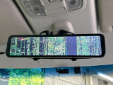 【デジタルインナーミラー】後席の大きな荷物や同乗者で後方が確認しづらい時でも安心!カメラが撮影した車両後方の映像をルームミラー内に表示。クリアな視界で状況の確認が可能です!